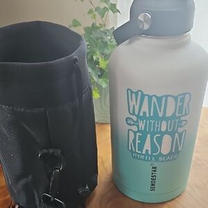 64 Oz Insulated Water Bottle